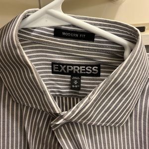 Express M shirt